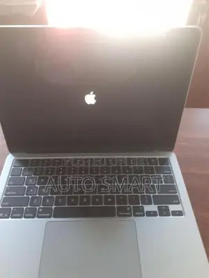 M4 Air Complete Set Apple Till February 2027
