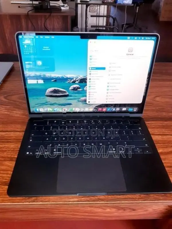 M/5 Air 13" Inch Complete Set Apple Till May 2027