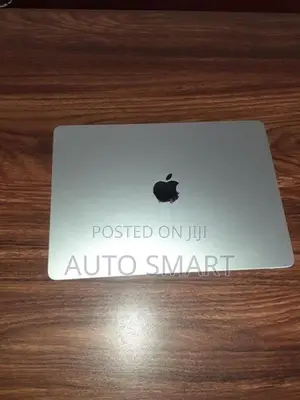 M/5 Air 13" Inch Complete Set Apple Till May 2027