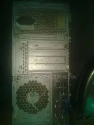 Gigabyte G41 M Combo Ram 4 G 500HDD 2