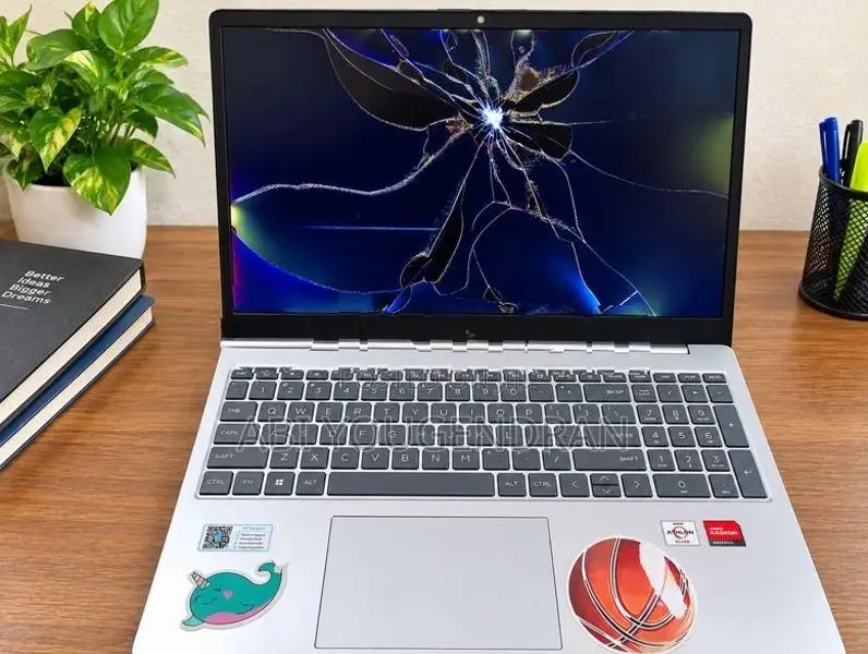 HP AMD 7120u Laptop