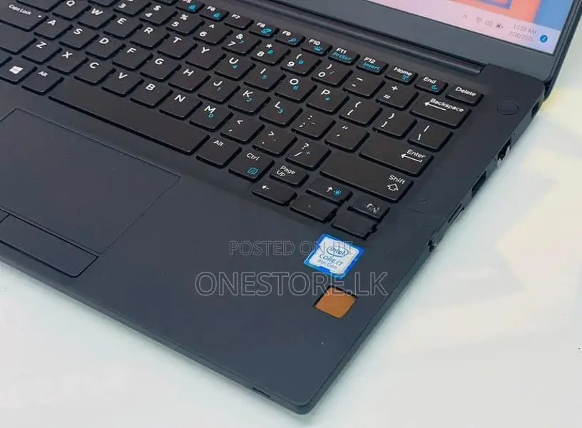 Dell i7 8th Gen Latitude 7390 FHD IPS UHD Graphics