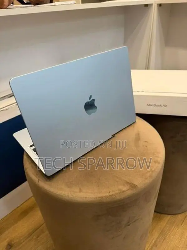 MacBook Air M4 16GB 256GB
