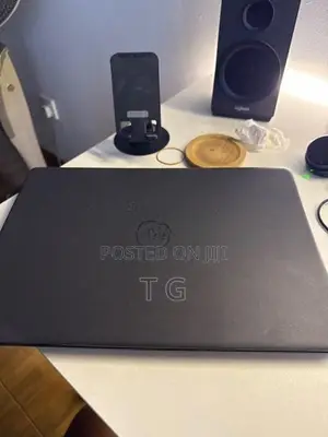 Dell Inspiron 3501