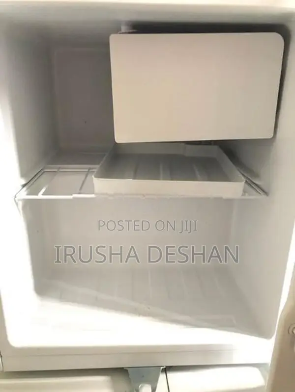 Geepas Mini Fridge