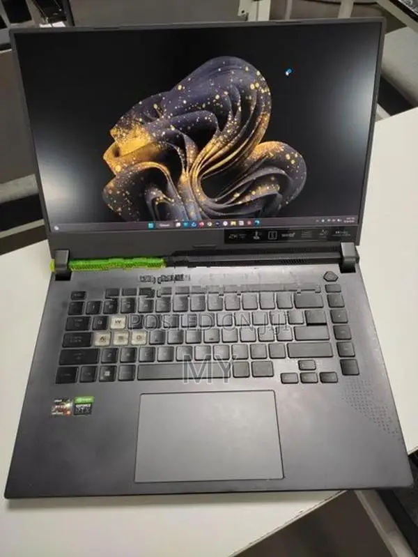 ASUS ROG G15/Ryzen 9 / RTX 3060