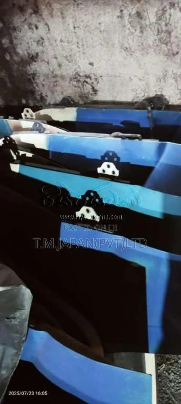 Toyota Dutro Lorry Door Shells (12V / 24V) for Car