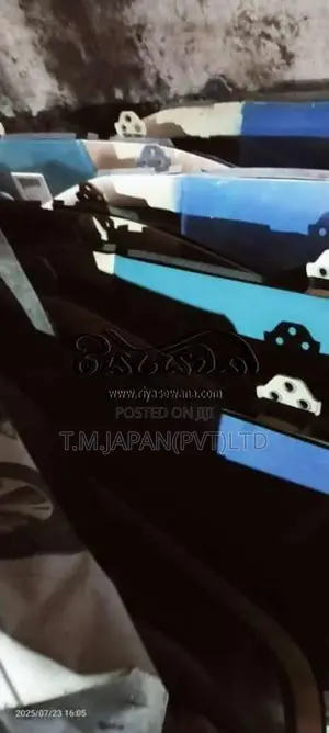 Toyota Dutro Lorry Door Shells (12V / 24V) for Car