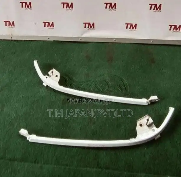 Toyota Corona AT210 / Premium Tail Light Under Trim Garnish (one side)