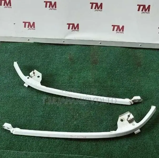 Toyota Corona AT210 / Premium Tail Light Under Trim Garnish (one side)