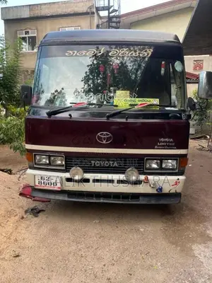 Toyota Coaster 1991 Bus (Used)