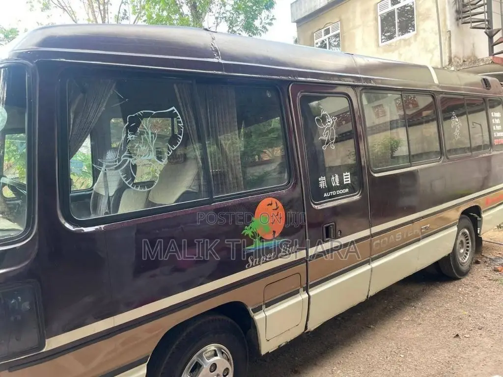 Toyota Coaster 1991 Bus (Used)