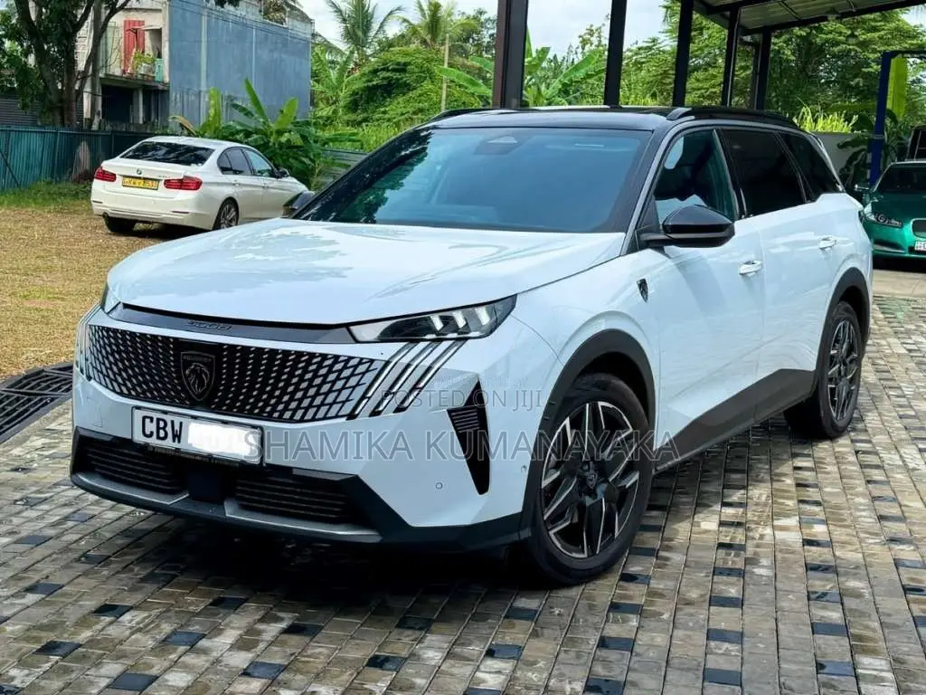 Peugeot 5008 2025 SUV (Used)