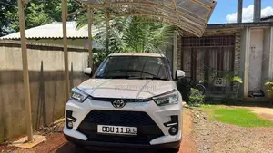 Toyota Raize Turbo 1000cc Japan Domestic JDM 2025 SUV (Used)