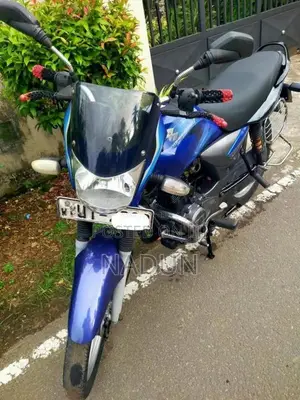 Bajaj Platina 2009 Motorbike (Used)