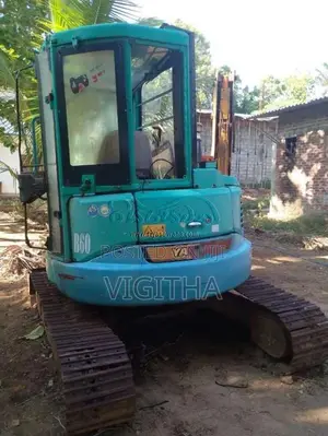 Yanmar Excavator 2014 Heavy-Duty (Used)