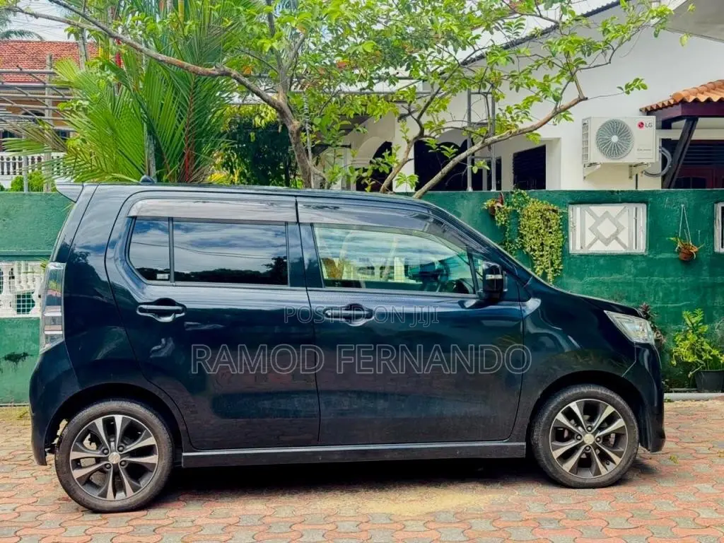 Suzuki Wagon R Stingray Turbo 2016 Car (Used)