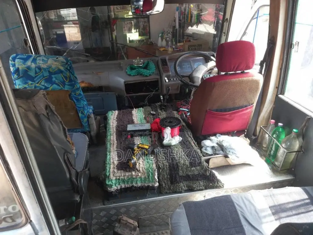 Higer Higer 2004 Bus (Used)