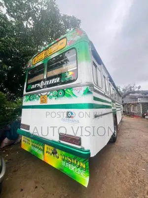 Ashok-Leyland Leyland 2003 Bus (Used)