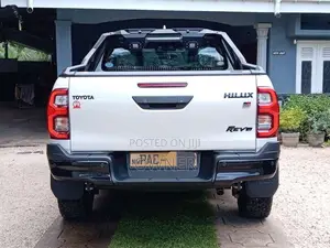 Toyota Hilux Revo Gr Sport 2025 Pickup (Used)