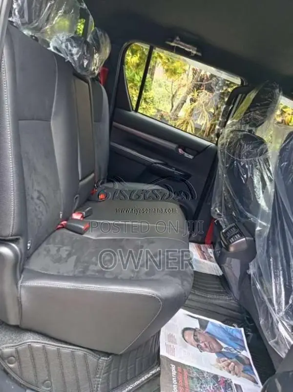 Toyota Hilux Revo Gr Sport 2025 Pickup (Used)