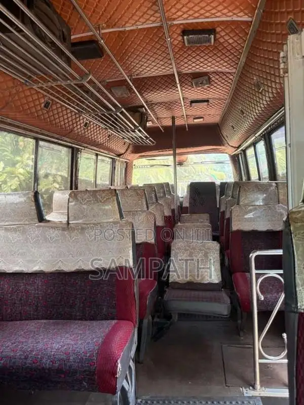 Mitsubishi Rosa 1992 Bus (Used)