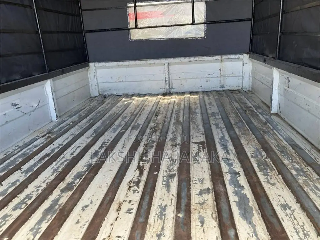 Mahindra Bolero Maxi Truck 2012 Pickup (Used)