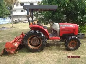 Massey-Ferguson 1540 4 Wheel 2017 Tractor (Used)