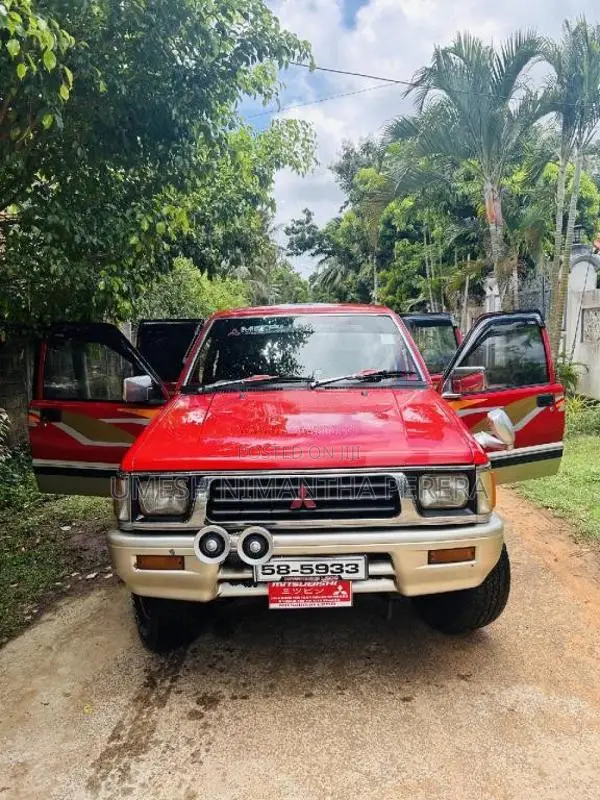 Mitsubishi L200 1996 Pickup (Used)