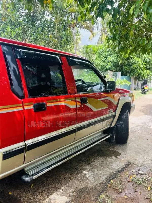 Mitsubishi L200 1996 Pickup (Used)