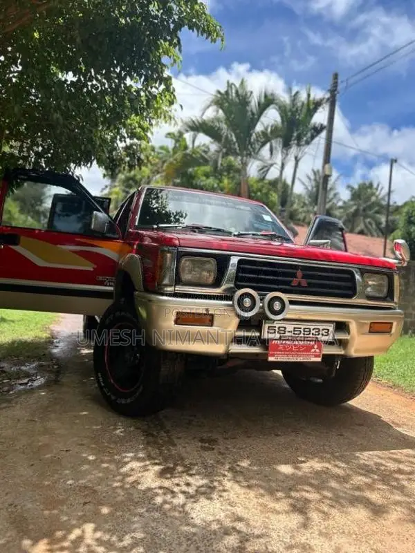 Mitsubishi L200 1996 Pickup (Used)