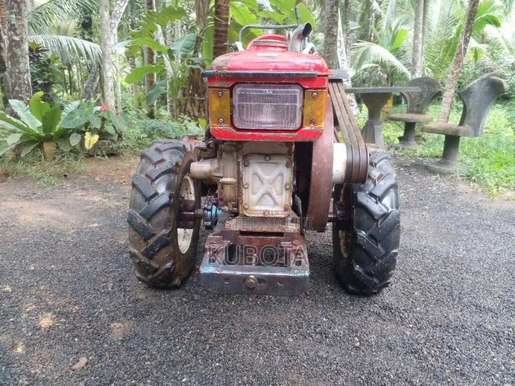 Kubota Vikyno RV1252 2013 Tractor (Used)