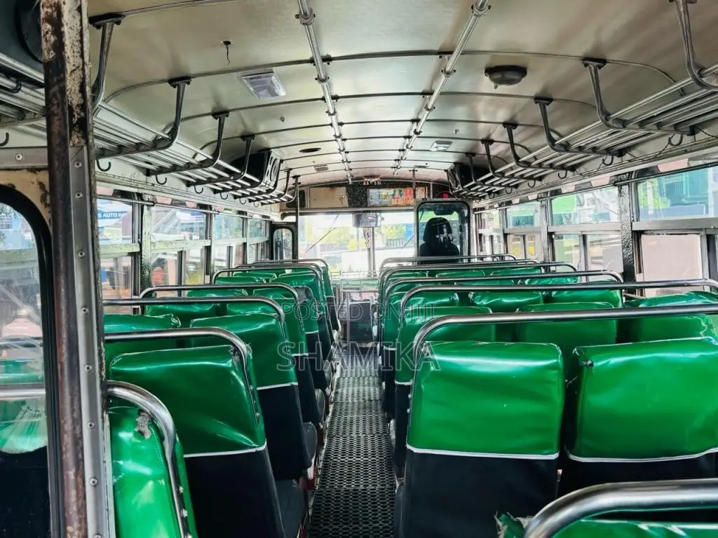 Ashok-Leyland Viking 2003 Bus (Used)