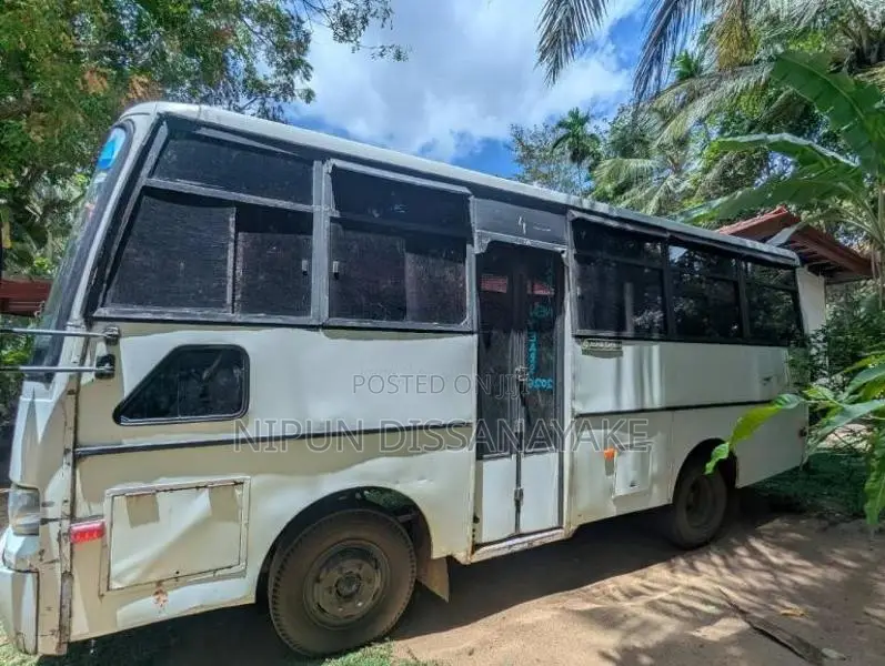 Ashok-Leyland Stag 2012 Bus (Used)