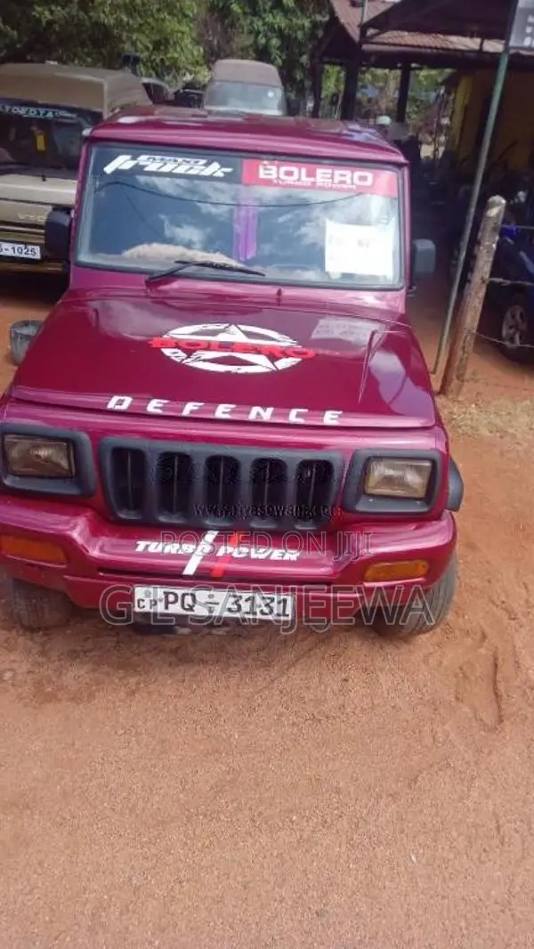 Mahindra Maxi Truck 2011 Pickup (Used)