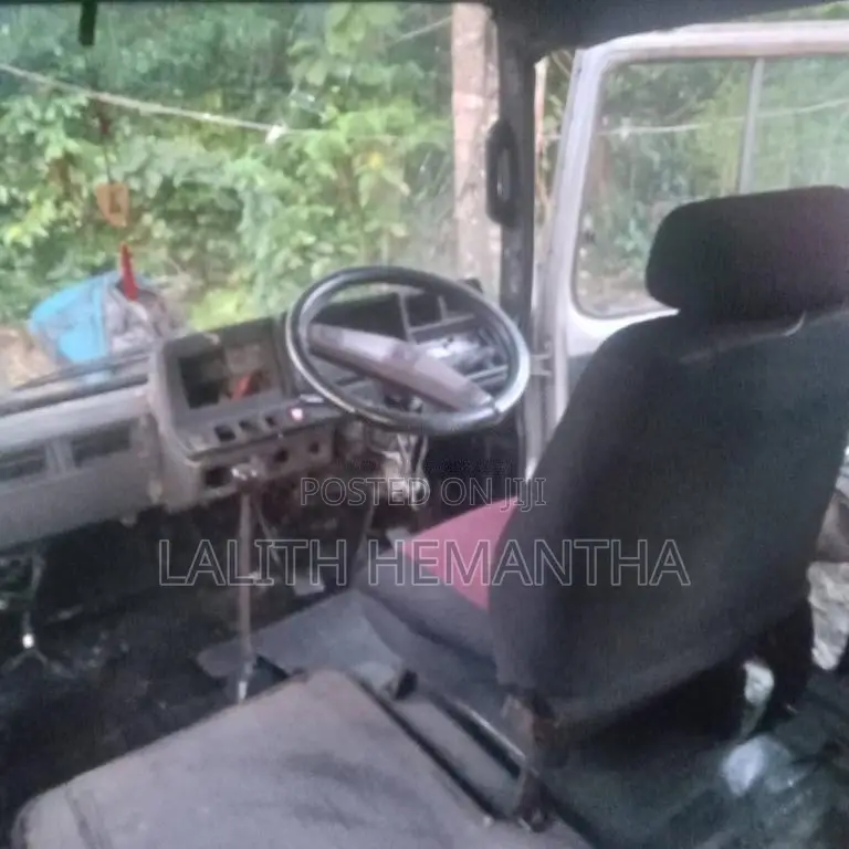 Toyota Coaster 1986 Bus (Used)