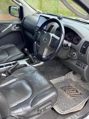 Nissan Navara Aventura 2007 Pickup (Used)