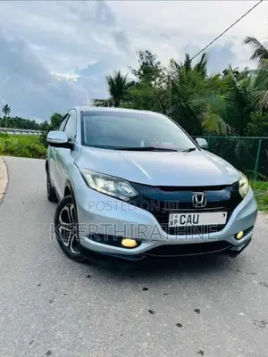 Honda Vezel Z Sensing 2016 SUV (Used)
