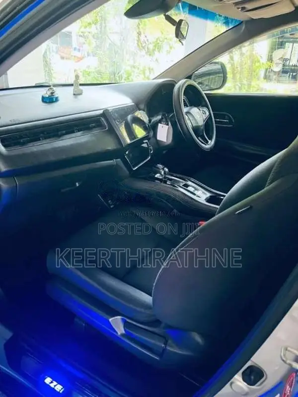 Honda Vezel Z Sensing 2016 SUV (Used)