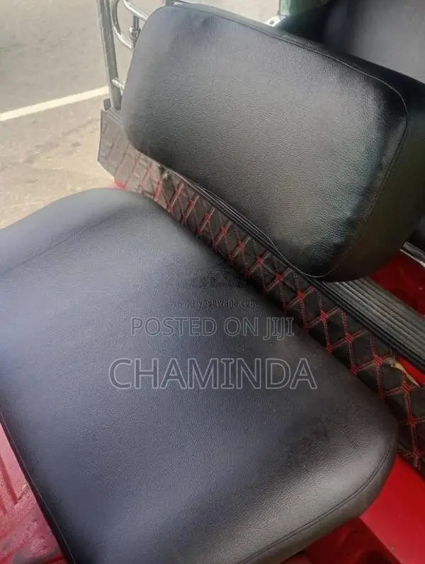 Bajaj 4 Stroke 2014 Three Wheel (Used)