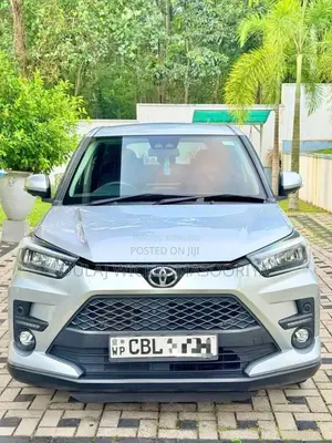 Toyota Raize 2020 SUV (Used)