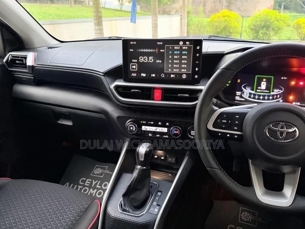 Toyota Raize 2020 SUV (Used)