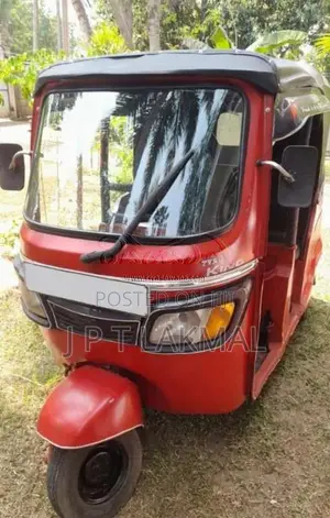 TVS King 2011 Three Wheel (Used)