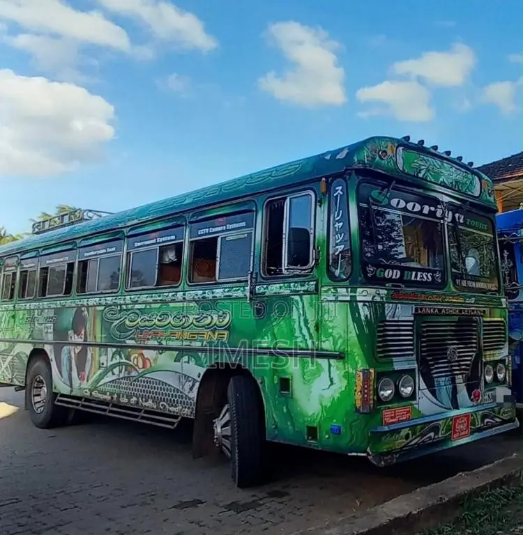 Ashok-Leyland Ruby 2006 Bus (Used)