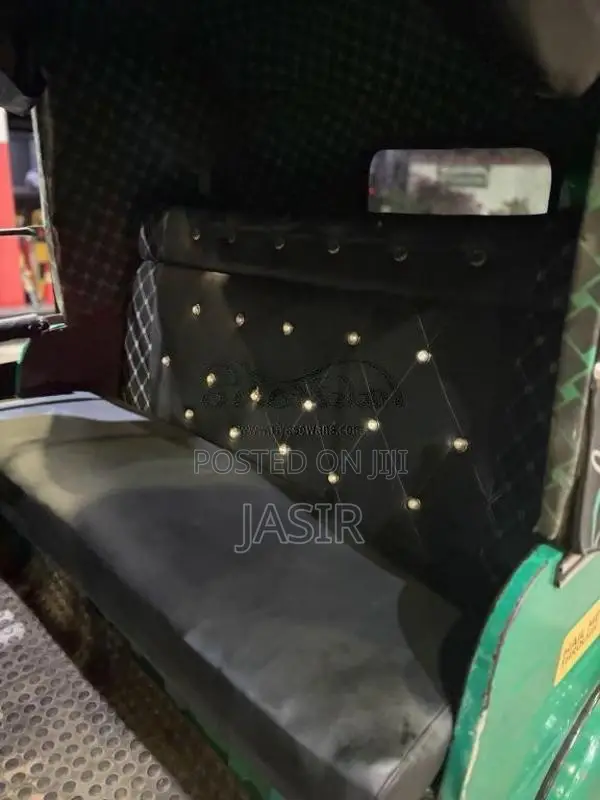 Bajaj RE 4 Stroke 2017 Three Wheel (Used)