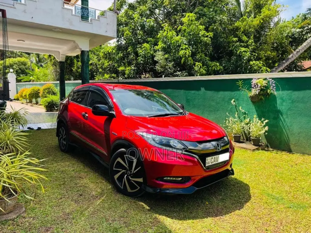 Honda Vezel RS Sensing 2017 SUV (Used)