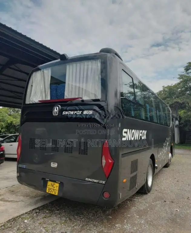 Saab Snowfox 2016 Bus (Used)