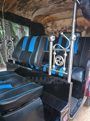 Bajaj 4 Stroke 2015 Three Wheel (Used)