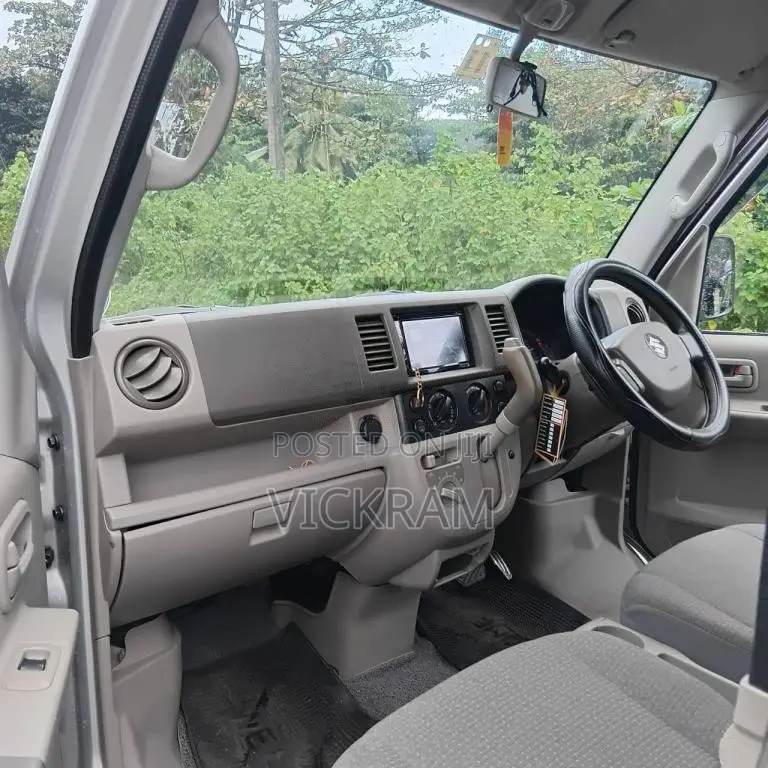 Suzuki Every 2013 Van (Used)