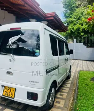Suzuki Every 2015 Van (Used)